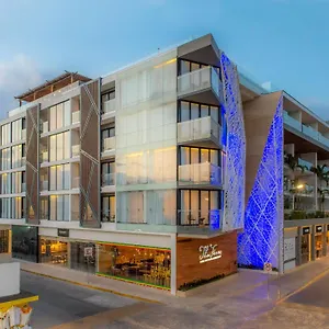The Fives Downtown & Residences, Curio Collection By Hilton Hotel